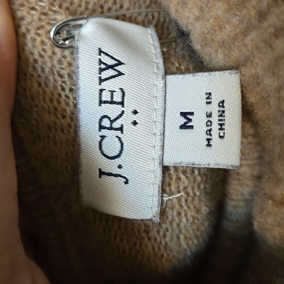 J CREW neutral turtleneck sweater size M - Picture 2 of 7